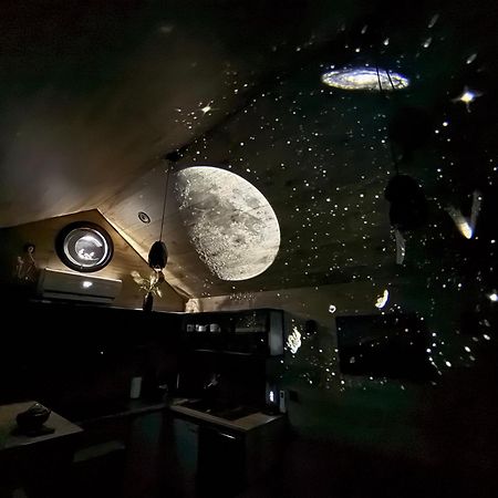 Jezow SudeckiMoon Hill'S Lordアパートメント エクステリア 写真